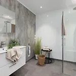 Modern With Two Bedrooms Apartament