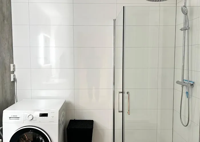 Modern With Two Bedrooms *